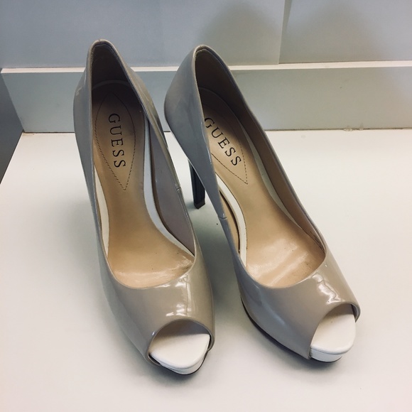 Guess Platform Pumps - Picture 5 of 6